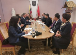 Rokiškyje viešėjo delegacija iš Harbino miesto Kinijoje. Rokiškyje viešėjo delegacija iš Harbino miesto Kinijoje.